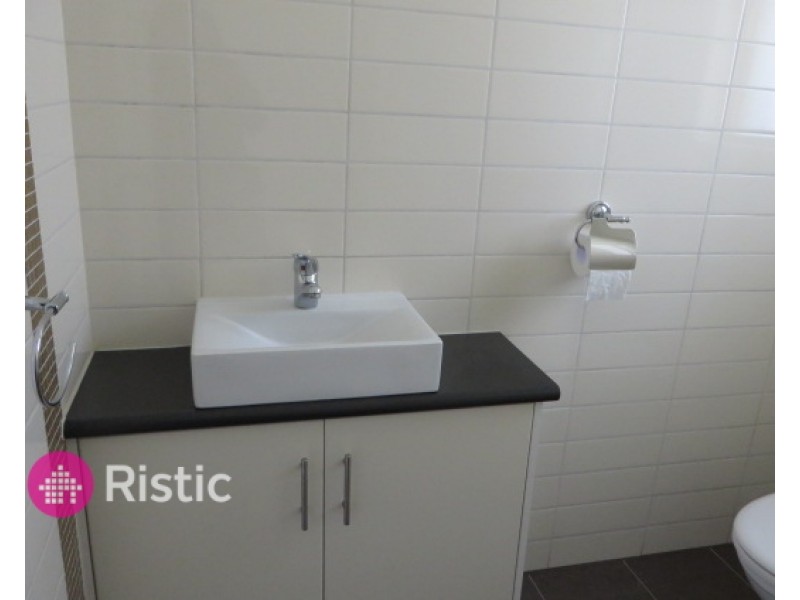 1/11 Payne Place, South Morang VIC 3752