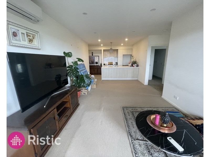 210/24 Oleander Drive, Mill Park VIC 3082