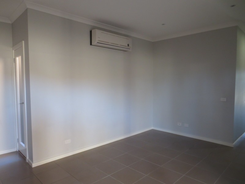 42 Coleridge Way, South Morang VIC 3752