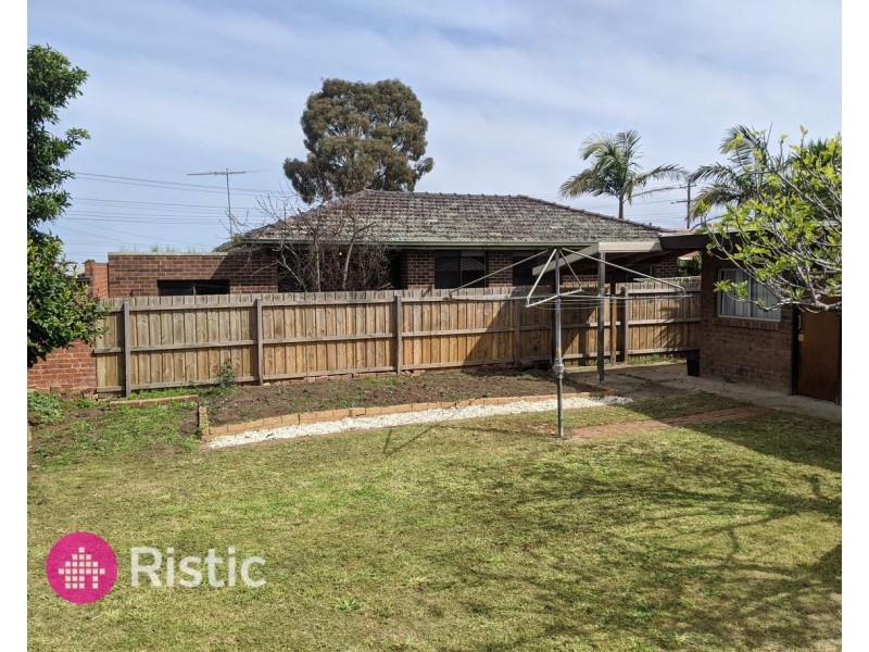 17 Severn Street, Epping VIC 3076