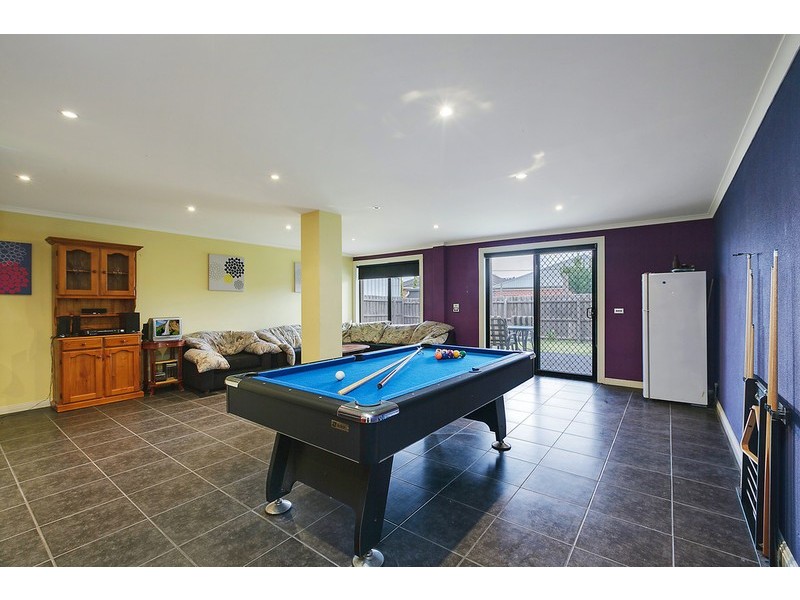 9 Galette Place, South Morang VIC 3752