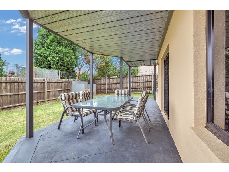 9 Galette Place, South Morang VIC 3752