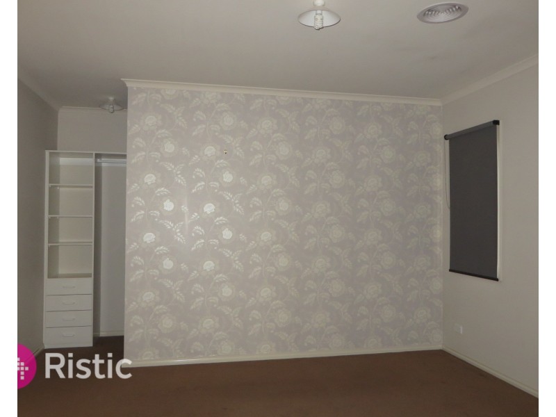 16 Carriageway Pass, Mernda VIC 3754