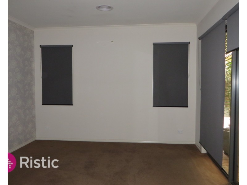 16 Carriageway Pass, Mernda VIC 3754
