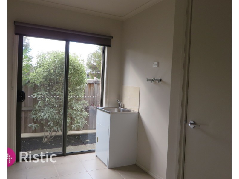 16 Carriageway Pass, Mernda VIC 3754