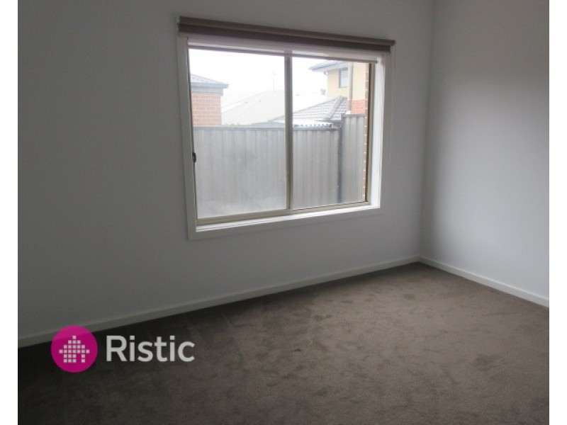 9 Ramicorn Way, Mernda VIC 3754