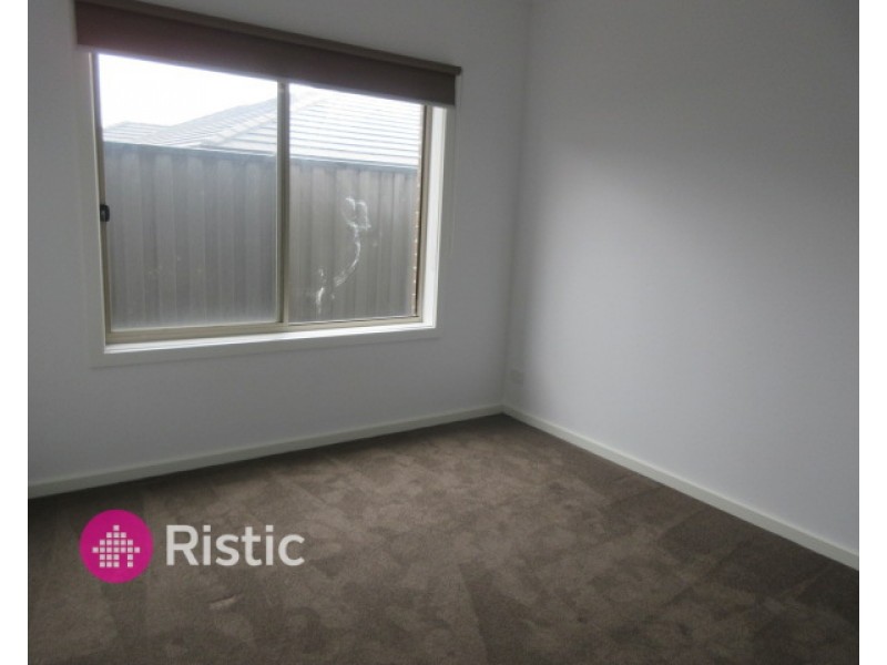 9 Ramicorn Way, Mernda VIC 3754