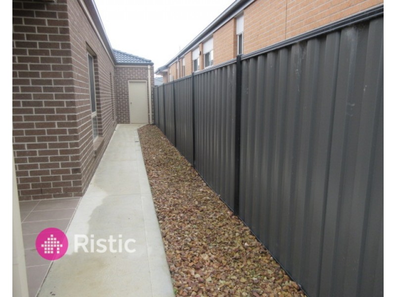 9 Ramicorn Way, Mernda VIC 3754