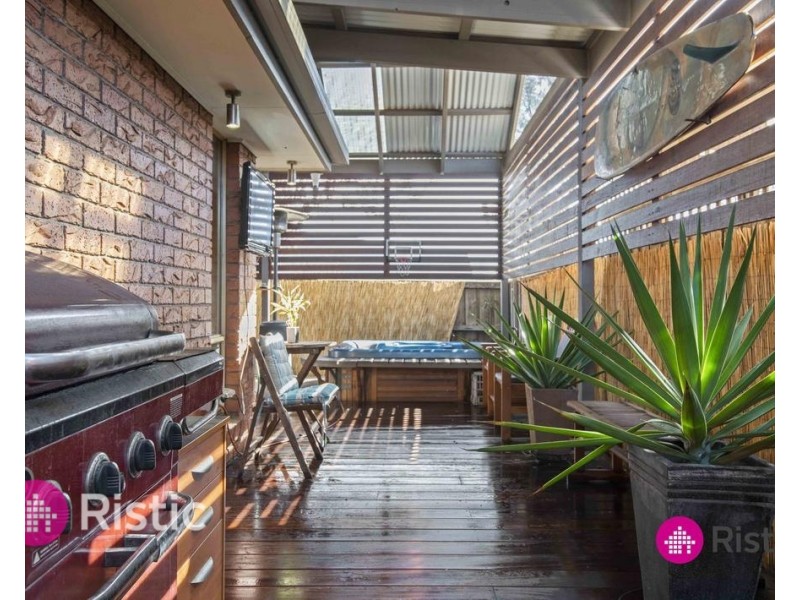 1/8 Guila Court, Epping VIC 3076