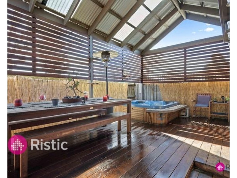 1/8 Guila Court, Epping VIC 3076