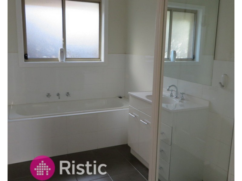 12 Myrtle Street, Ivanhoe VIC 3079