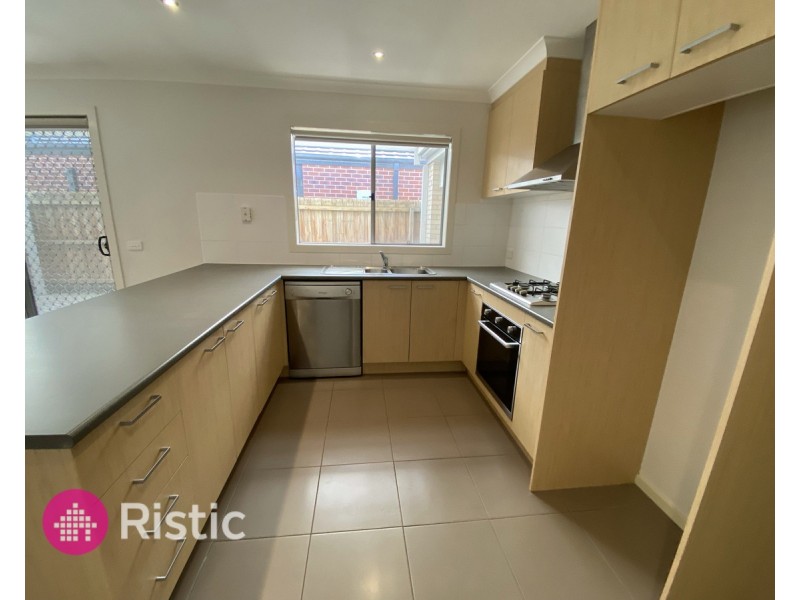 46 Sanctum Circuit, Doreen VIC 3754