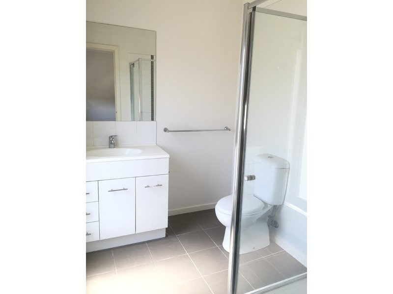 290 The Lakes Boulevard, South Morang VIC 3752