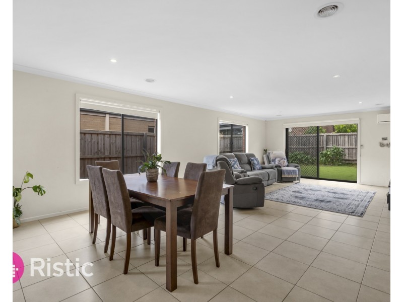 18 Hatfield Drive, Mernda VIC 3754