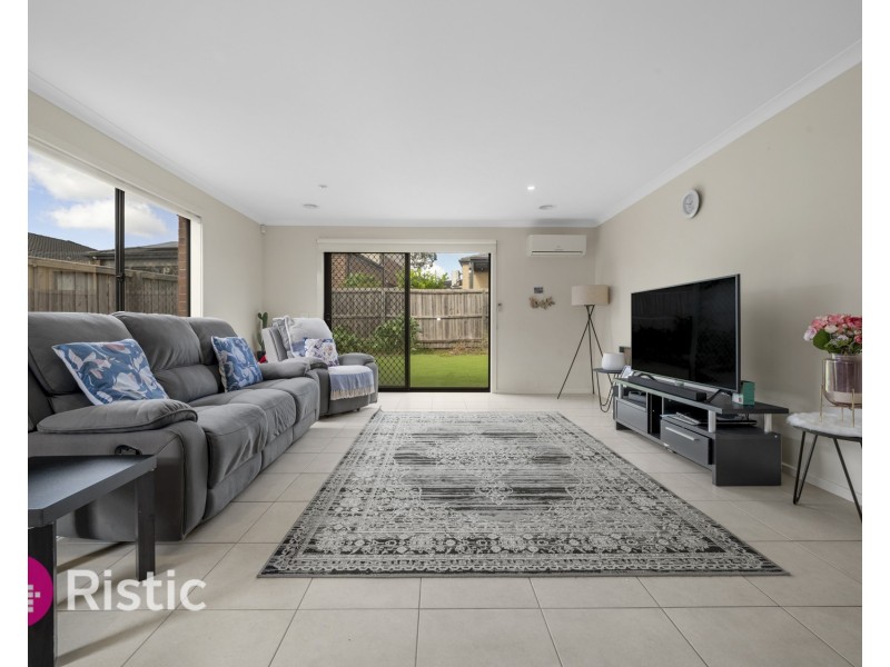 18 Hatfield Drive, Mernda VIC 3754