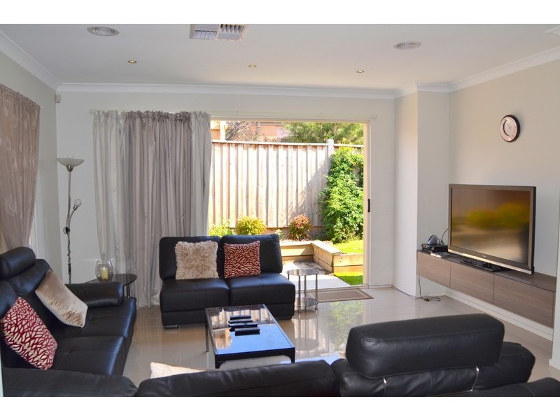 7 Stonegate Drive, Epping VIC 3076