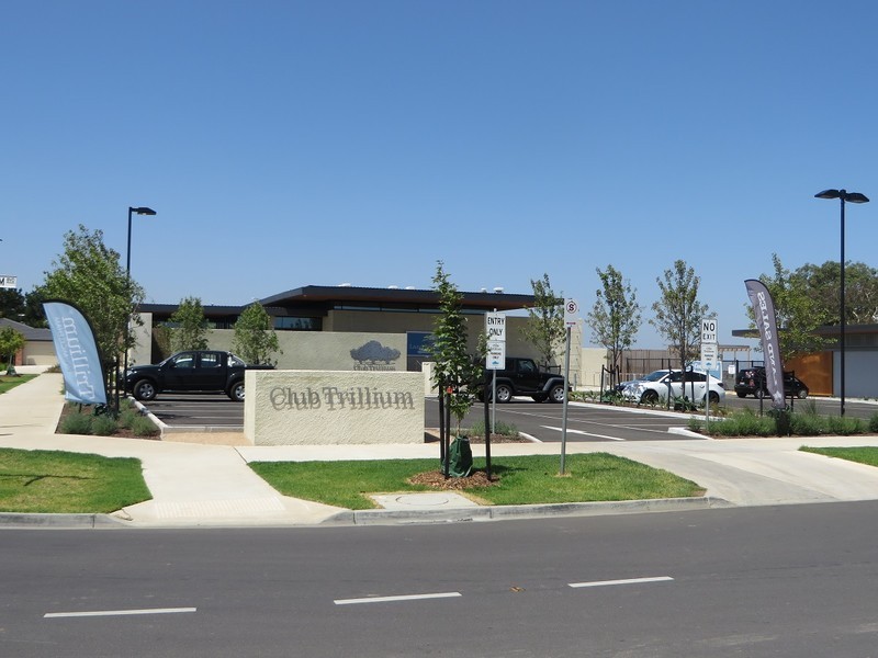 13 Abloom View, Mickleham VIC 3064