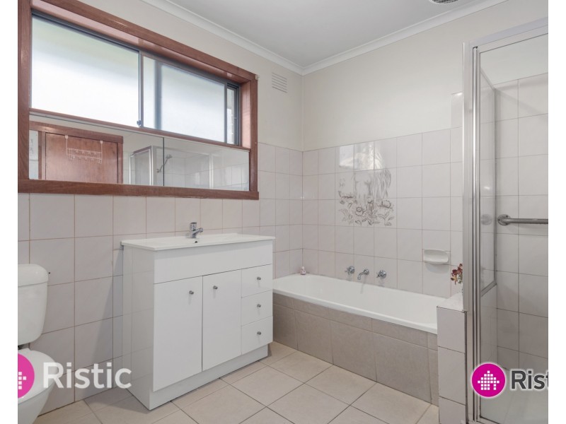 Room 5/96 Dunne Street, Kingsbury VIC 3083