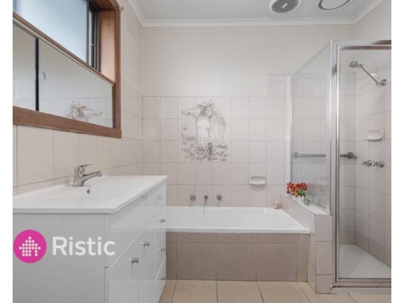 Room 5/96 Dunne Street, Kingsbury VIC 3083