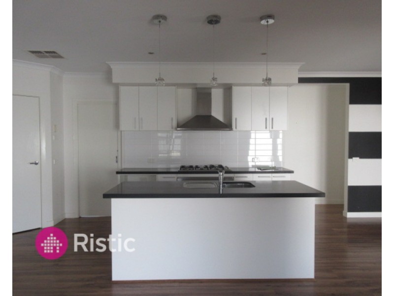 20 Basken Drive, South Morang VIC 3752