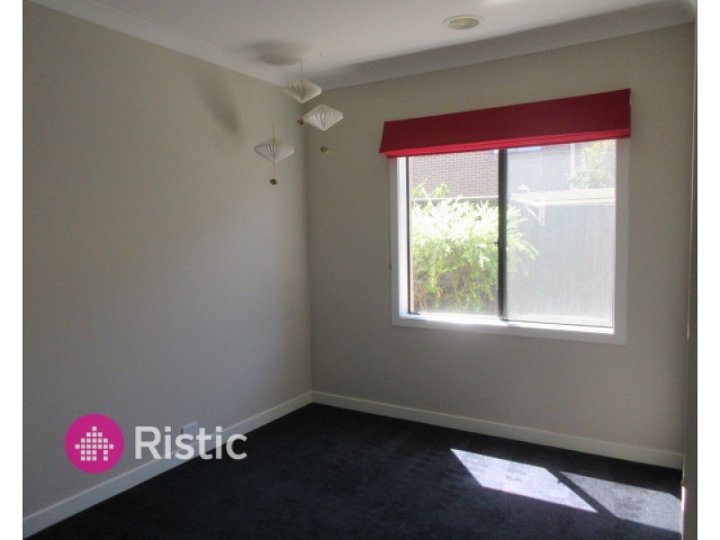 20 Basken Drive, South Morang VIC 3752