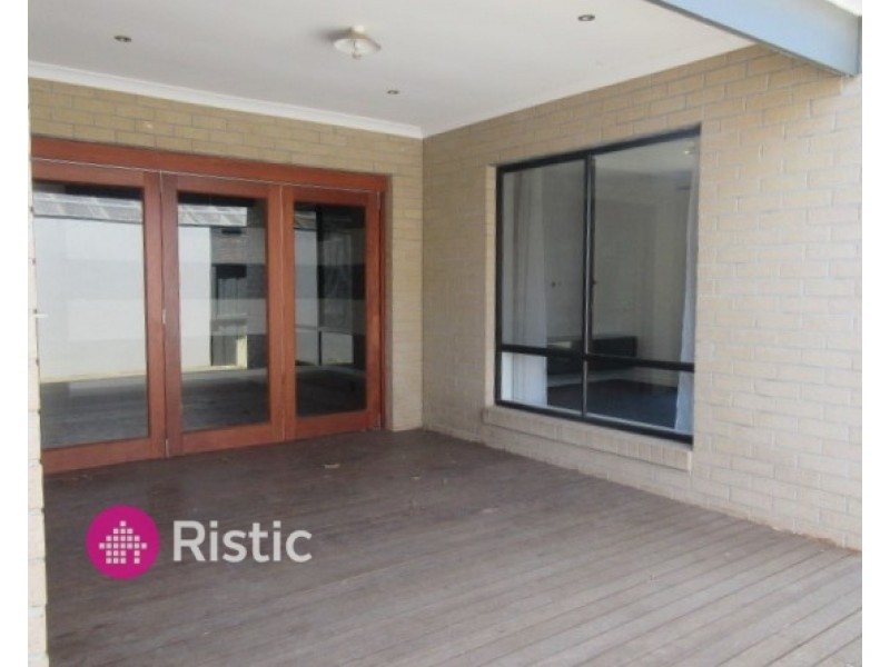 20 Basken Drive, South Morang VIC 3752