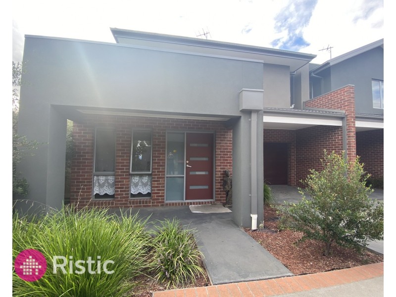 13/37 Gordons Road, South Morang VIC 3752