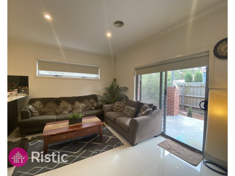 13/37 Gordons Road, South Morang VIC 3752