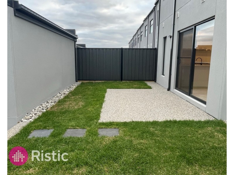 35 Sumar Drive, Craigieburn VIC 3064