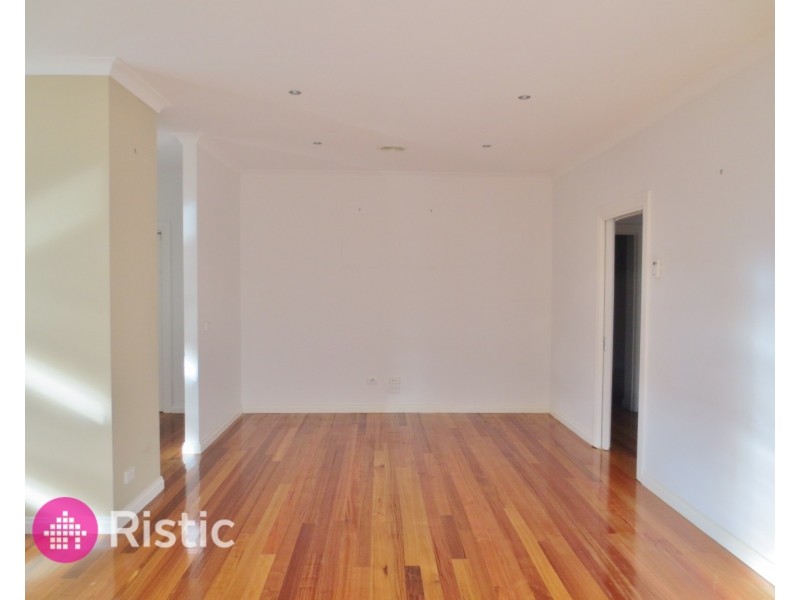 2A Sharp Grove, Coburg North VIC 3058