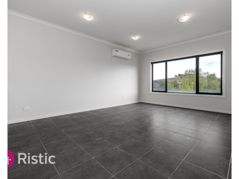 40 Vestley Drive, Mernda VIC 3754