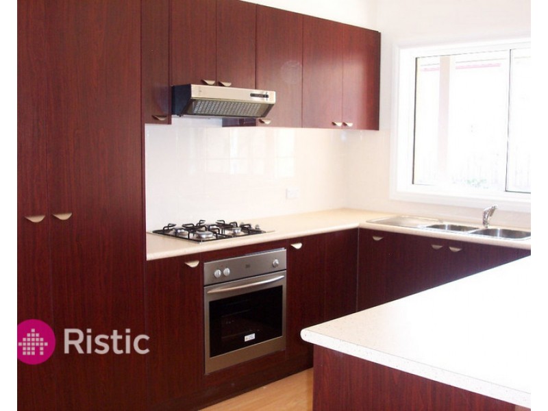 66 Newton Street, Reservoir VIC 3073