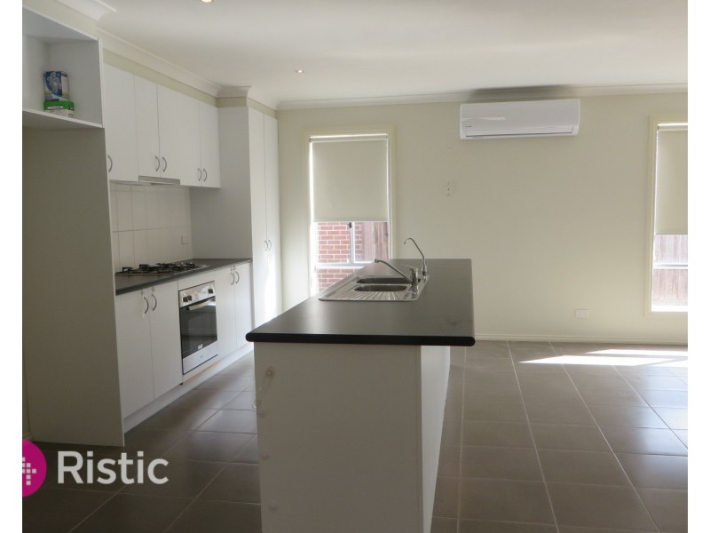 30 Delias Road, Tarneit VIC 3029