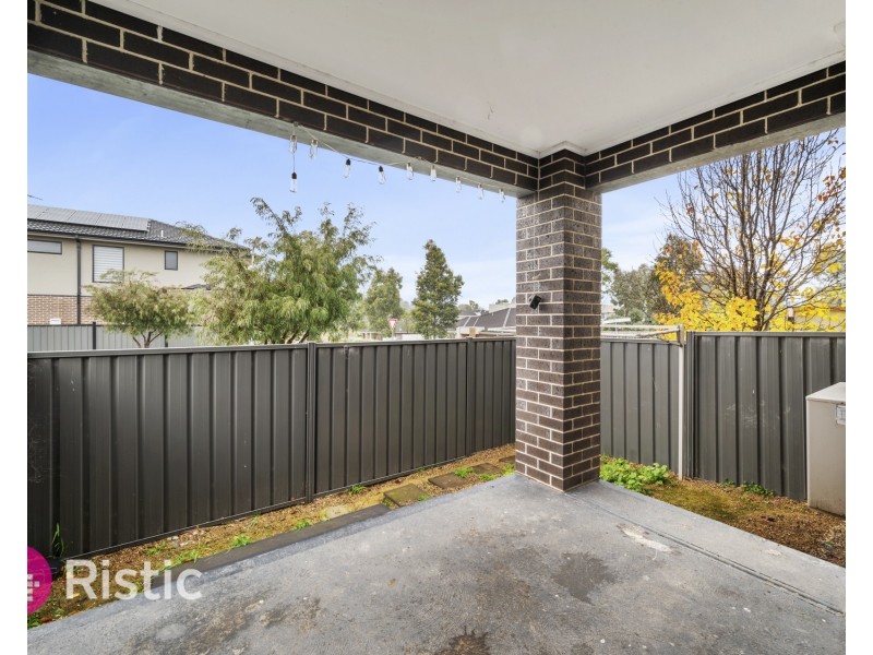 10 Weerona Parkway, Wollert VIC 3750