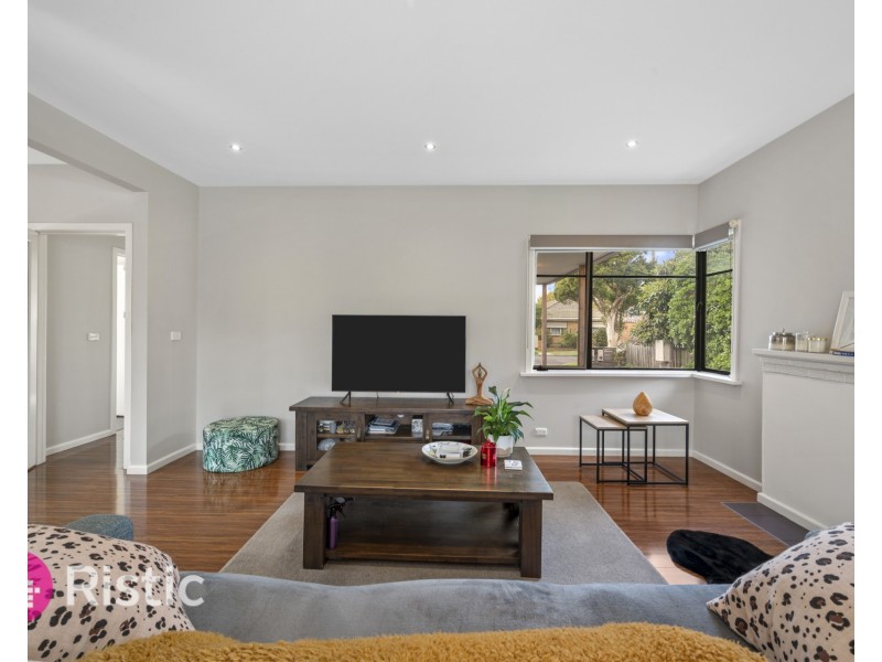 1/21 Ethel Avenue, Lalor VIC 3075