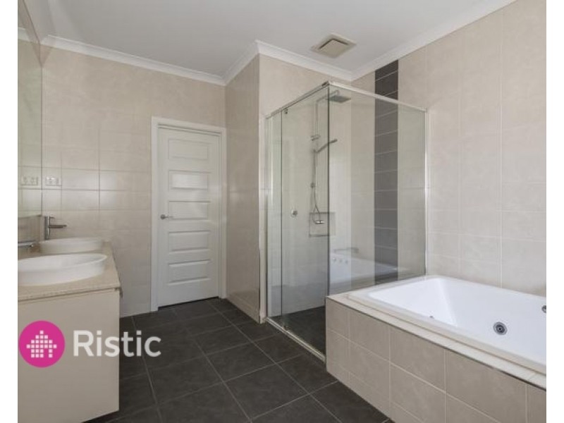 4 Fulham Way, Wollert VIC 3750