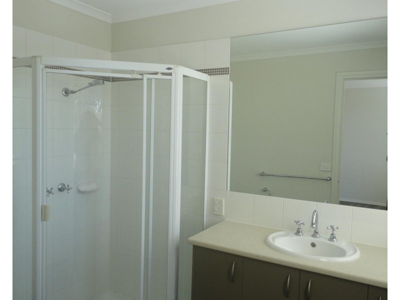 14 Malabar Walk, Bundoora VIC 3083