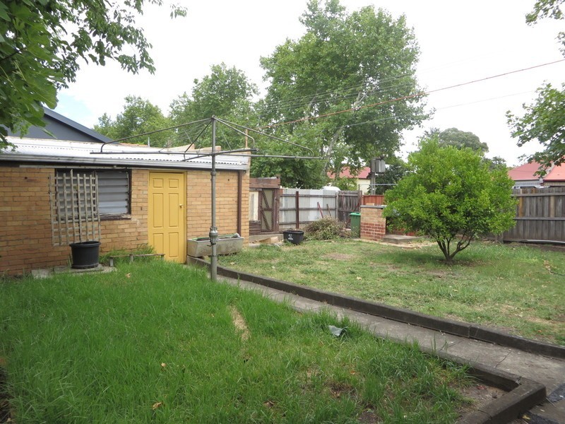 1 Railway Place, Fairfield VIC 3078