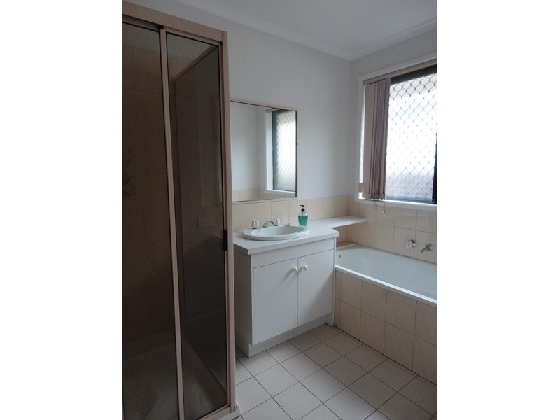 3 Carroll Crescent, Mill Park VIC 3082