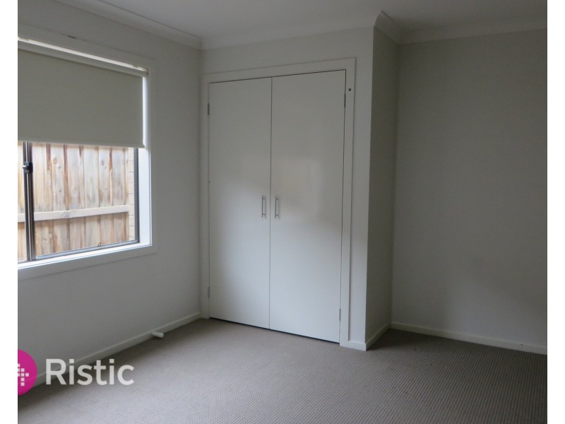 16 Cortona Grange, Mernda VIC 3754