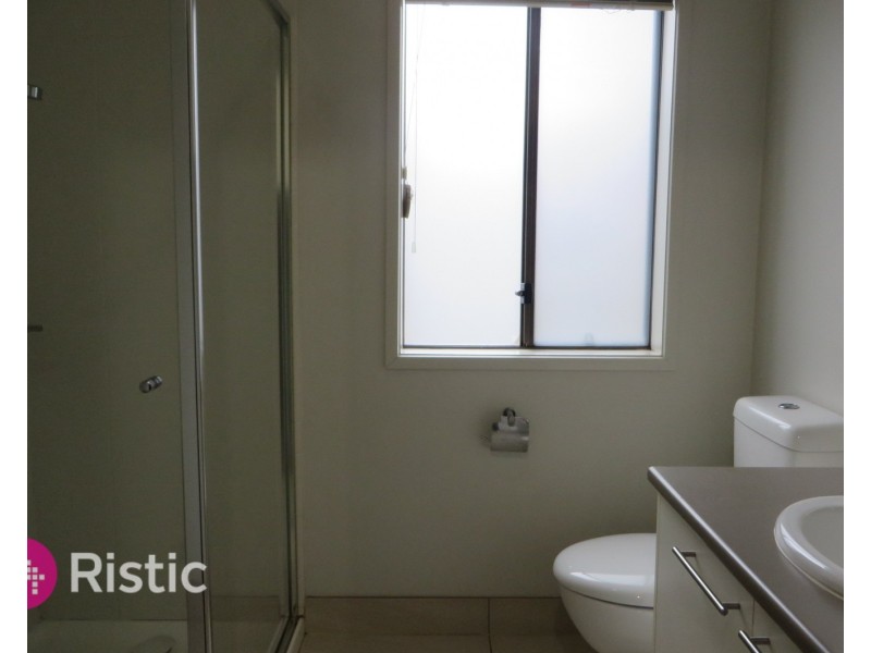 4 Port Road, Doreen VIC 3754