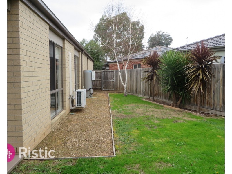 4 Port Road, Doreen VIC 3754