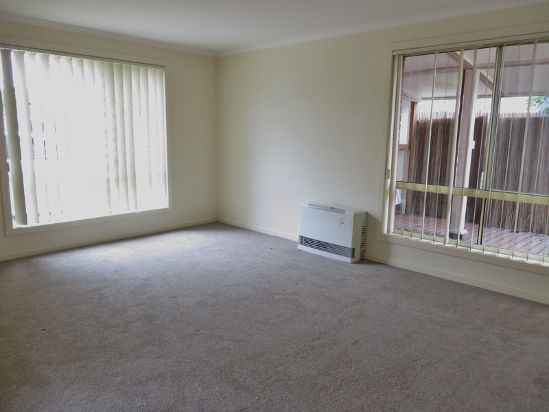 23 Pace Circuit, South Morang VIC 3752