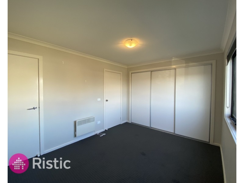 35 Matilda Avenue, Wollert VIC 3750