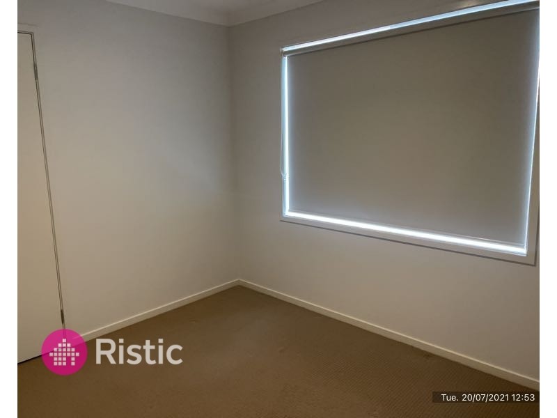 15 Breakwater Drive, Doreen VIC 3754