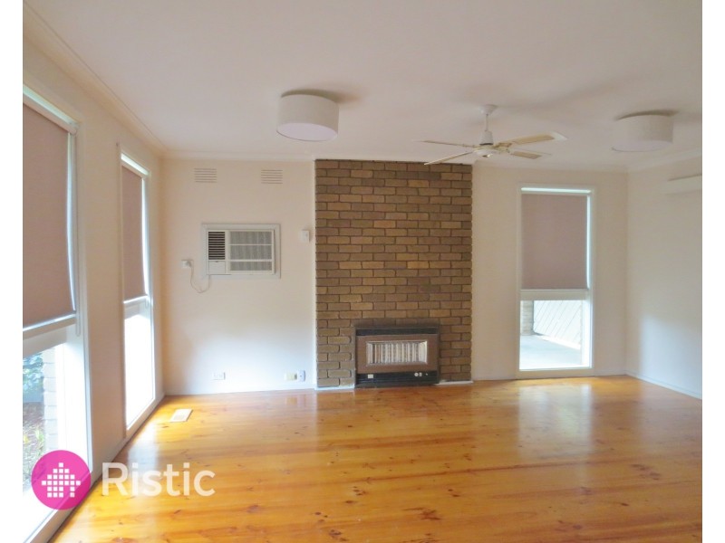 10 Severn Street, Epping VIC 3076