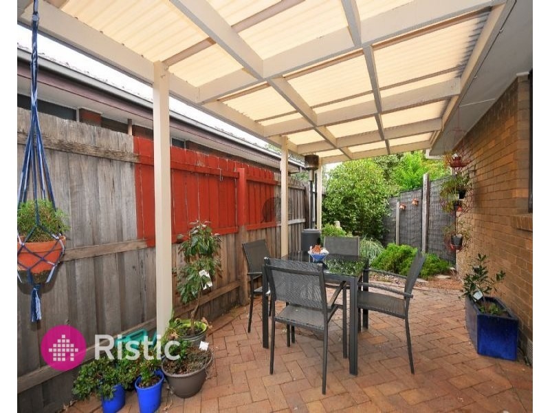 10 Severn Street, Epping VIC 3076