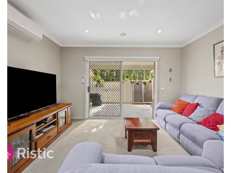 17 Niccoli Parkway, Mernda VIC 3754