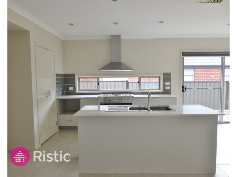 32 Pearson Road, Mernda VIC 3754