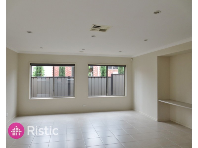 32 Pearson Road, Mernda VIC 3754